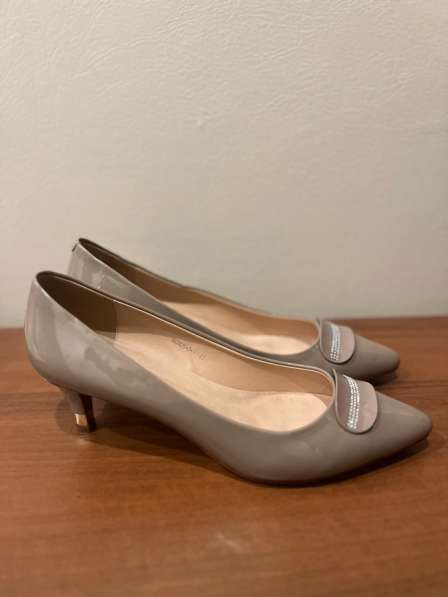 Женские туфли