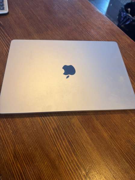 Продам Макбук