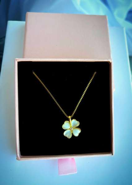 Женская подвеска в Москве