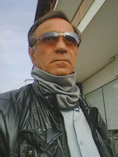 Christoforos, 60 лет, хочет познакомиться в фото 4