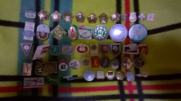 Значки по 10 рублей за штуку! в Москве фото 32