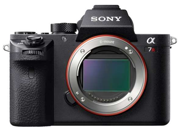 SONY 7M2 фотоаппарат новый с объективом 28-70 mm---108000