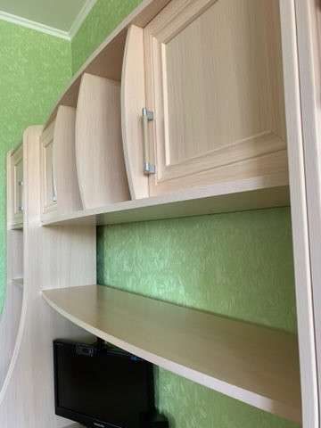 Компьютерный стол со стеллажами в Москве