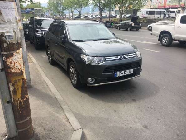 Аренда/прокат авто в Тбилиси, Mitsubishi Outlander (2013) в 