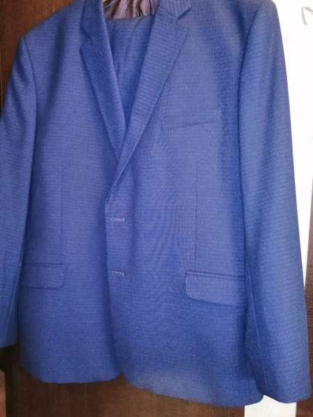 Костюм, пиджак, рубашки, галстук всё в идеальном состоянии в Нижнем Новгороде фото 6
