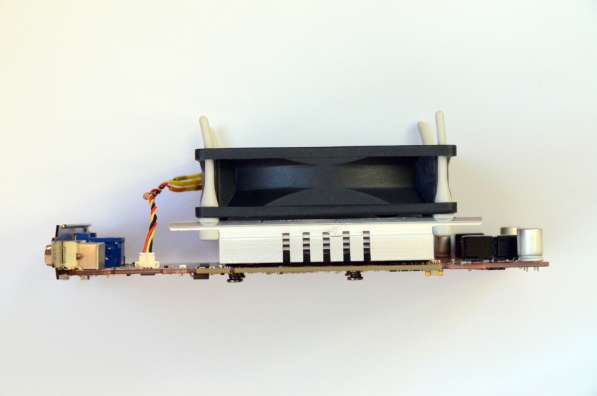 Видеокарта ATI 5670 PCI-E с большим вентилятором в Воронеже фото 5