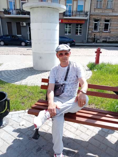 Александр Фролов, 45 лет, хочет пообщаться