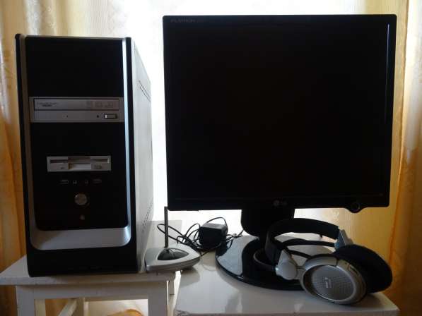 Продам компьютер с игровой видео картой и игровым монитором