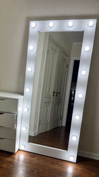 Гримёрное Зеркало (Белое) напольное или подвесное в Георгиевске фото 4
