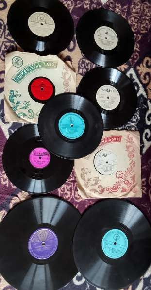 Пластинки патефонные продаю