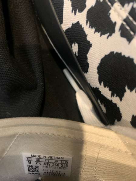 Кроссовки Adidas в Москве фото 3