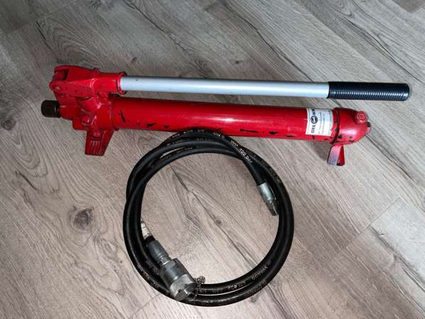 Насос гидравлический ручной нрг-7010