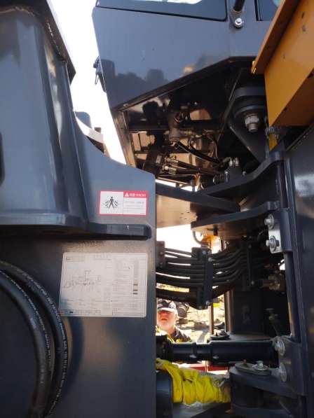 Фронтальный погрузчик XCMG ZL60GV в Петрозаводске фото 20