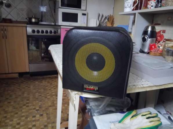 Сабвуфер KICKER и Усилитель VIDERANT 400 Вт в Верхней Пышмы