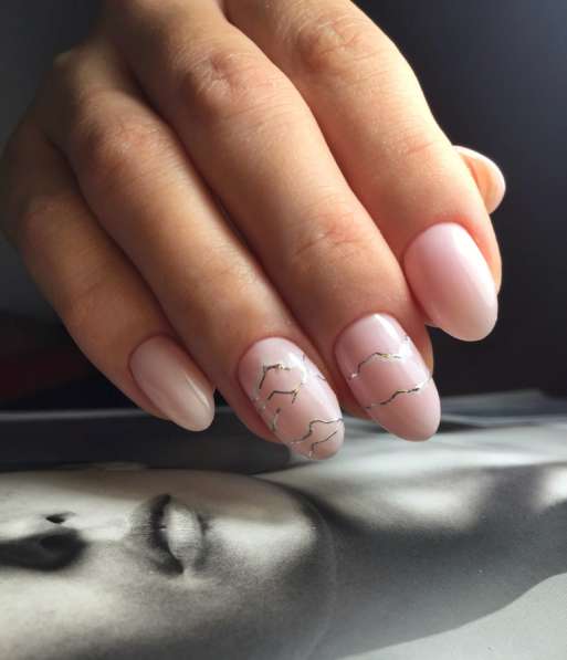 Маникюр / Спутник