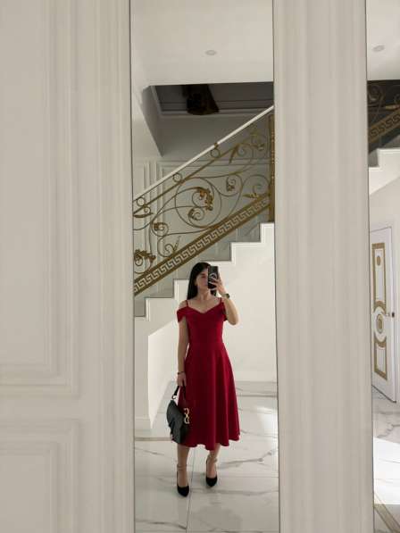 Красное платье в Орске