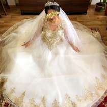 Пышное свадебное платье, в Тольятти