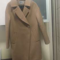 Демисезонное пальто размер 42-44,цена 3000 руб, в Балашихе