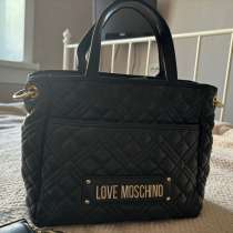 Оригинальная сумка love moschino, в Бердске