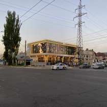 Продаётся готовый бизнес ресторан 1000 квм 4,5 сотки, в г.Бишкек