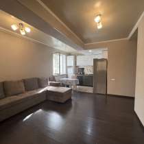 Продам 2к. евро-двушку,60м2,Абая/Горького,58000$, в г.Бишкек