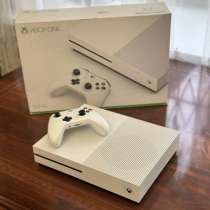 Xbox one s 500gb с дисководом, в Ярославле