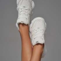 Кроссовки женские 37 размер новые, в Белгороде