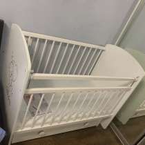 Продаётся новая детская кроватка! 4500, в Санкт-Петербурге