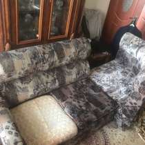Продам диван 3000 сом. Удобный симпатичный, в г.Бишкек