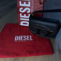 Продам сумочку Diesel, в Москве