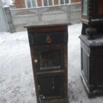 Старинная тумба, в Москве