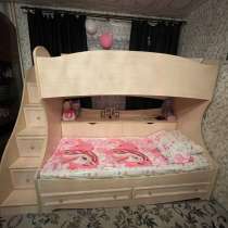 Двухъярусная кровать, в Луховицах