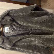 Полушубок не ношенный, в Москве