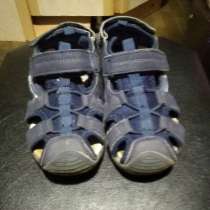 Продаю детские босоножки недорого 27 р, в Ставрополе