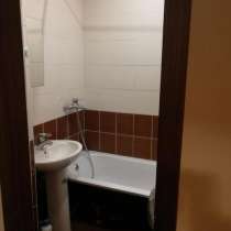 Сдается трехкомнатная квартира на длительный срок в Арамиле, в Екатеринбурге