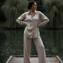 Шелковый костюм брючный, в Элисте
