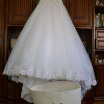 Продам весільне плаття, ціна договірна,0978689213, в г.Тернополь