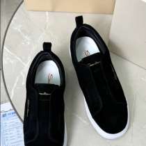 Женские, в Грозном