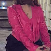 Кожаная двойка, в Санкт-Петербурге