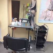 Аренда парикмахерского кресла и маникюрного стола, в г.Самара