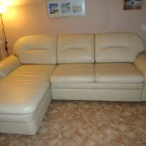 Продам кожаный диван, в отличном состоянии, в Красноярске