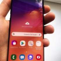 Samsung Galaxy S10+ 128 GB, в Москве