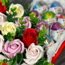 Подарочный набор в пенобоксе. Мыльные розы и цветы из мыла, в Санкт-Петербурге