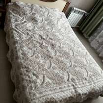 Кровати и тумбочка, в Перми