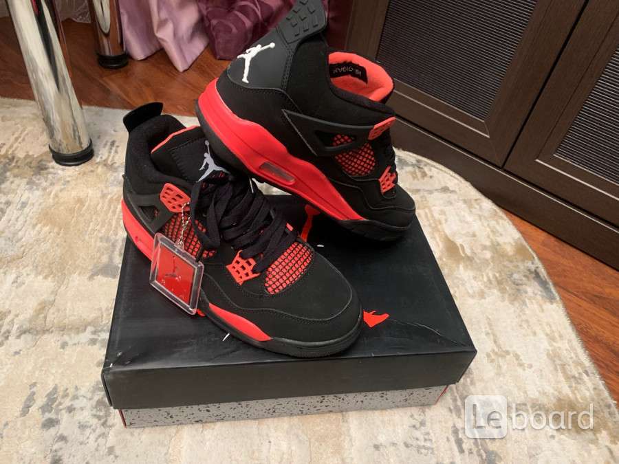 Жорики кроссовки. Nike air jordan красные 36. Жорики кроссовки. Nike air jordan 32. Nike air jordan фиолетовые.